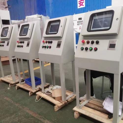 ���d����������늹�