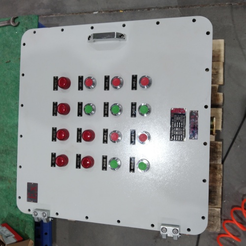 ���d���������